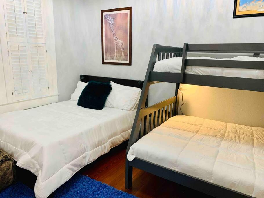 Pershing Place: Historic Home With Heated Spa/Pool By Zoo, Pearl, Golf, Witte 圣安东尼奥 外观 照片