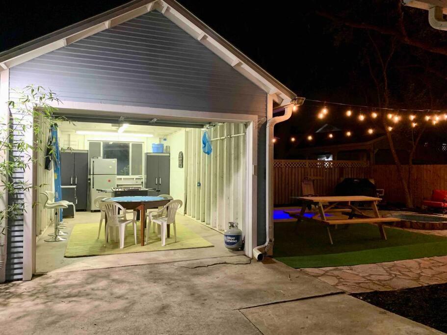 Pershing Place: Historic Home With Heated Spa/Pool By Zoo, Pearl, Golf, Witte 圣安东尼奥 外观 照片